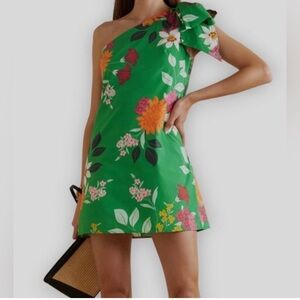 NWOT Cara Cara One Shoulder Bow Shoulder Green Floral Tropical Print Mini Dress